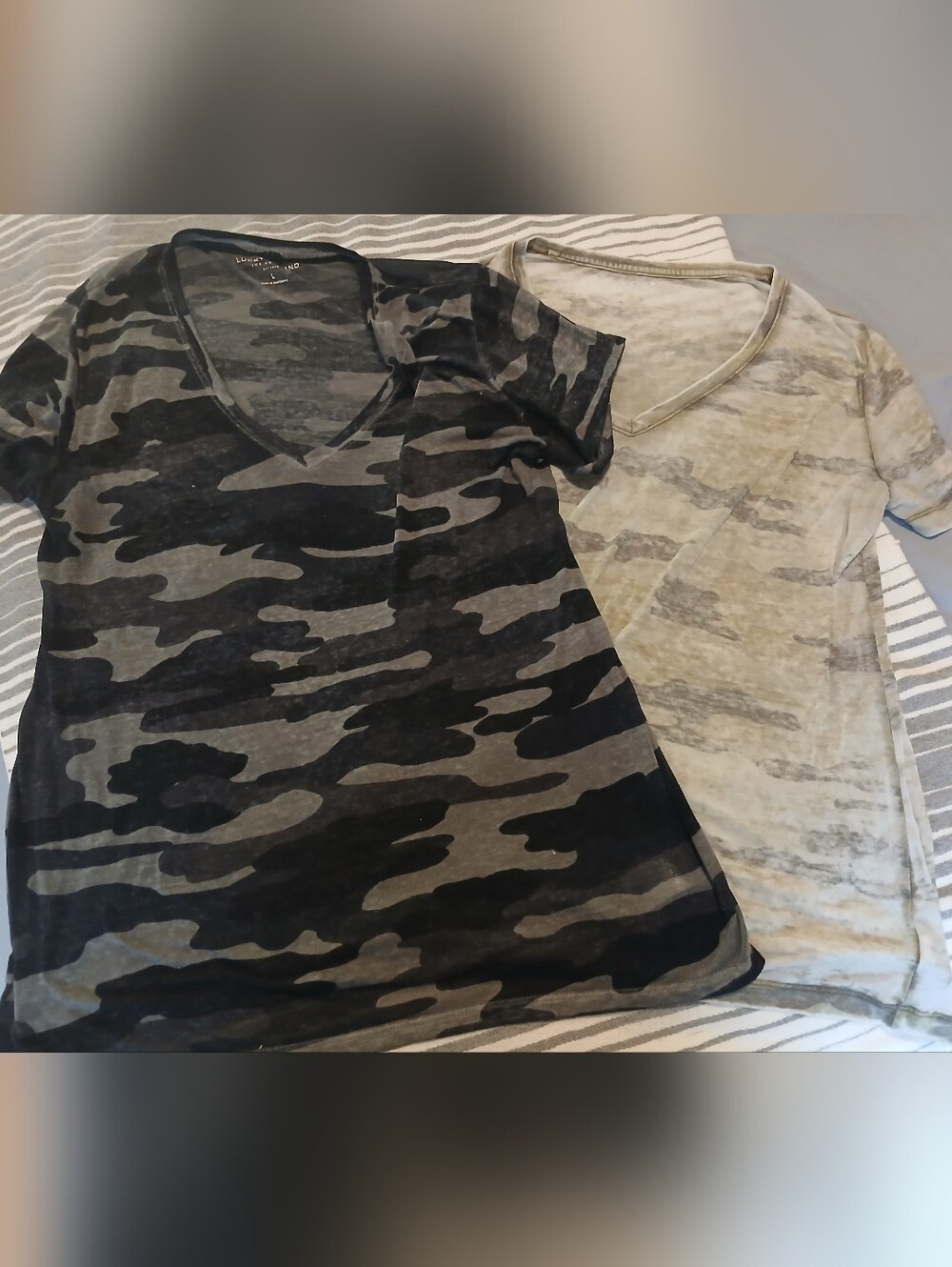 Lot Of 2! Camo V-Neck Tees - Black & Gray, Green Camo Size Large
